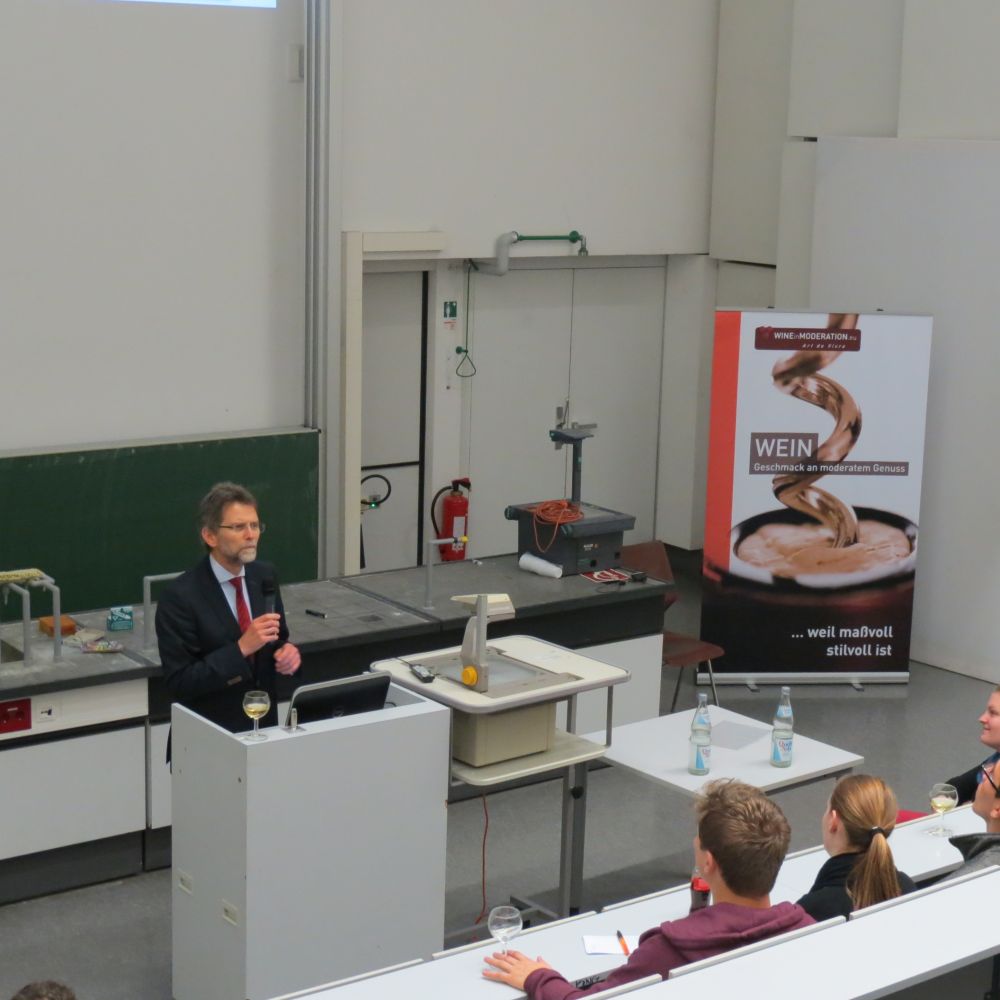 Wine in Moderation presented to German university students